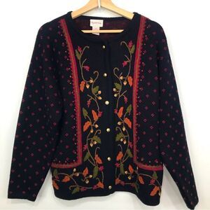 Crystal-Kobe Black Orange Stitched Scroll Leaf Pattern Knit Button Up Cardigan